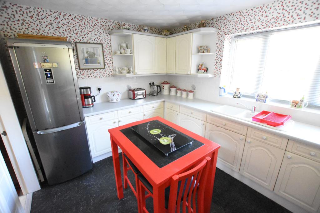 5 bedroom detached house for sale in Bracken Drive, Freckleton, PR4