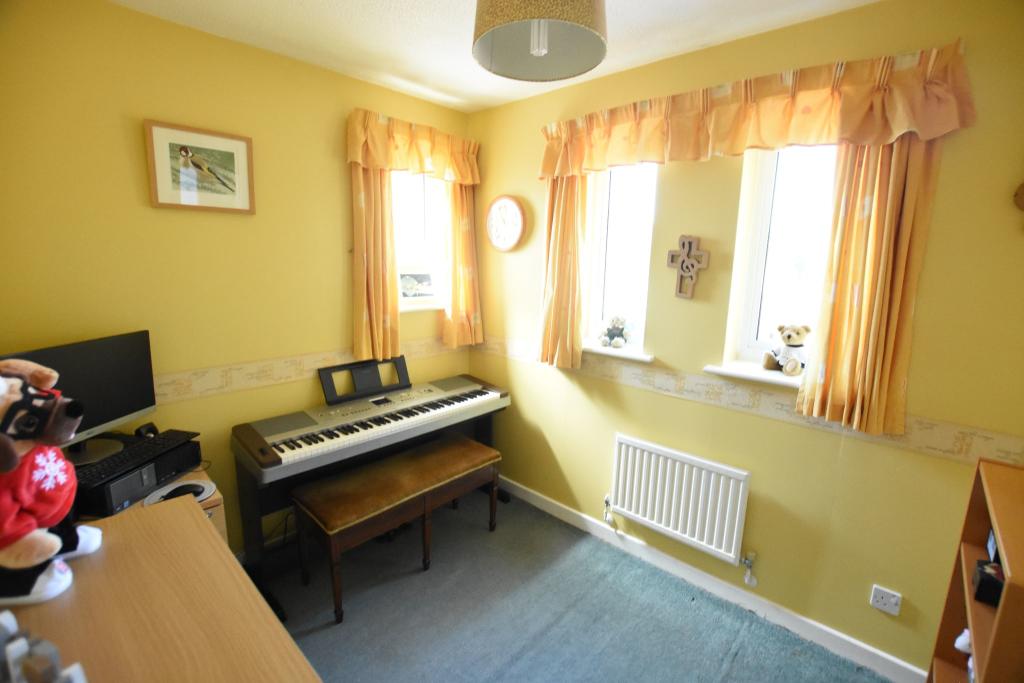 5 bedroom detached house for sale in Bracken Drive, Freckleton, PR4