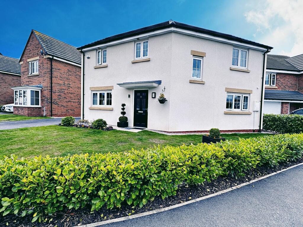 3 bedroom detached house for sale in Foxtail Drive, Warton, PR4