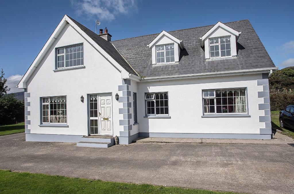 5 bedroom detached house for sale in Kilmacthomas, Waterford, Ireland