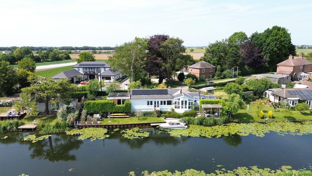 Main image of property: Reservoir Road, Surfleet, Spalding, Lincolnshire, PE11