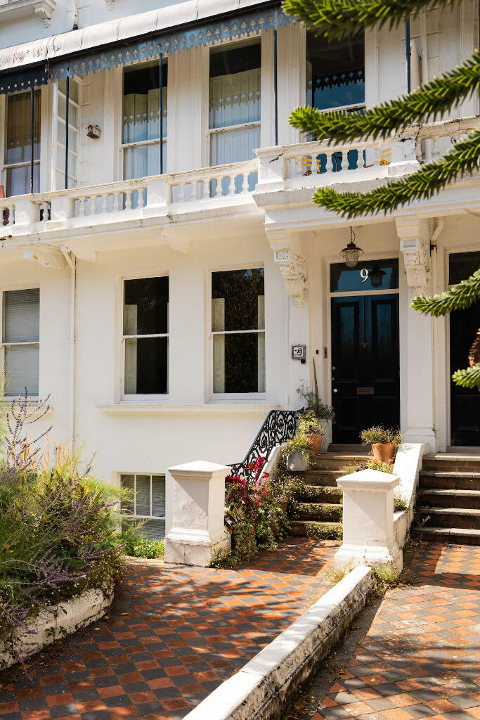 Main image of property: Markwick Terrace, St Leonards On Sea, East Sussex, TN38