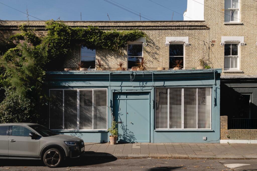 Main image of property: Flaxman Road, Camberwell, London, SE5