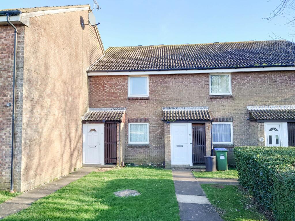 1 bedroom for sale in Hoddern Avenue, Peacehaven, BN10