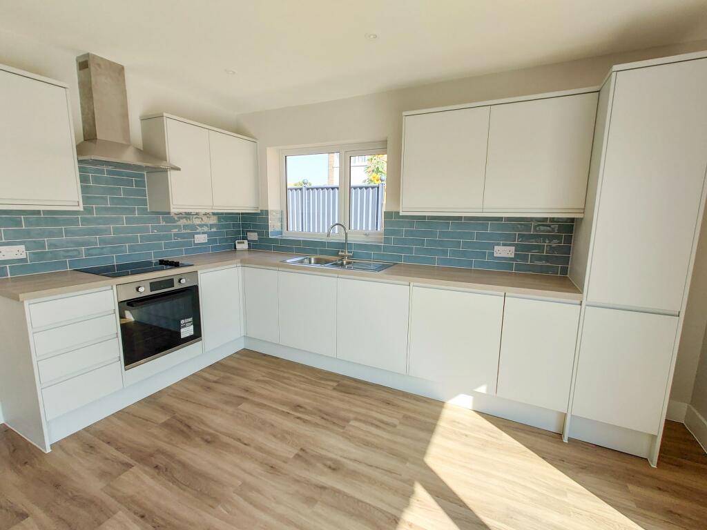 Additional property image - Ambleside Avenue, Telscombe Cliffs, Peacehaven