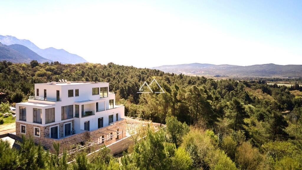 Main image of property: Tivat