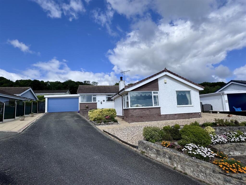 Main image of property: Cae Mair, Beaumaris