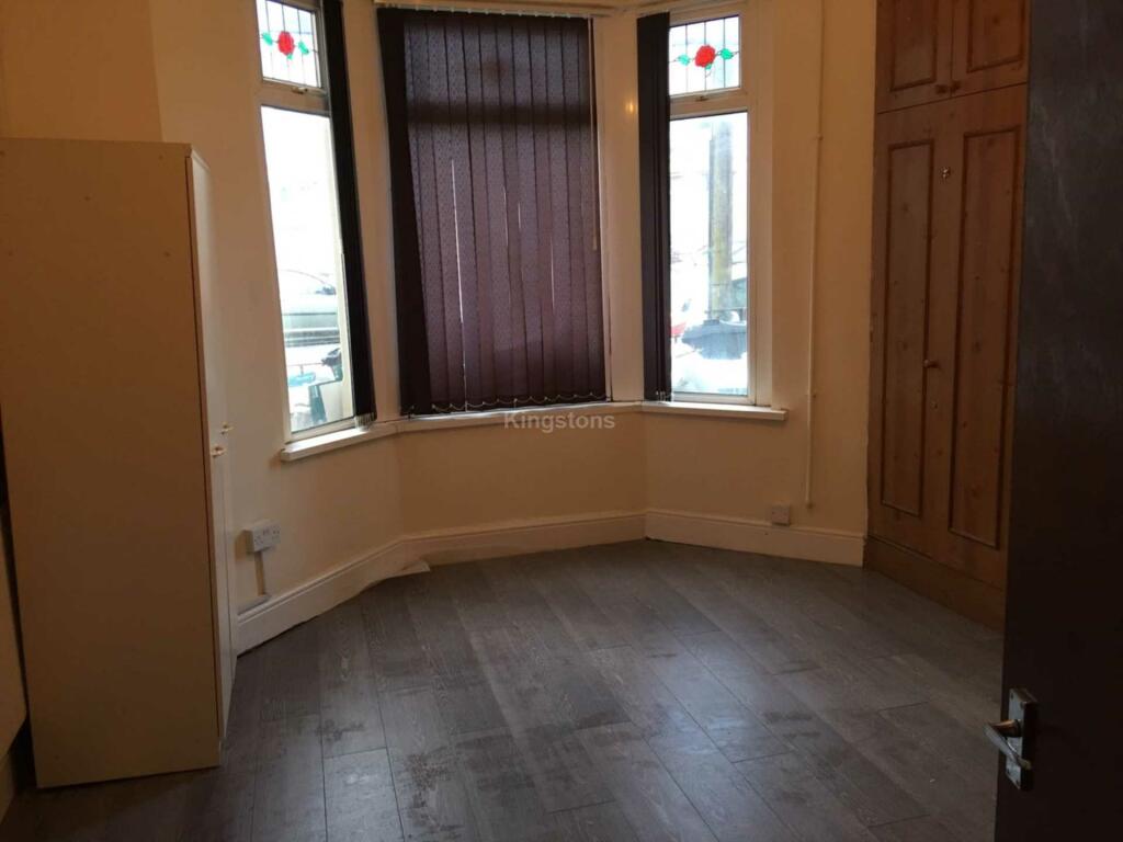 2 bedroom flat for rent in Monthermer Road, Cardiff, CF24 4RA, CF24