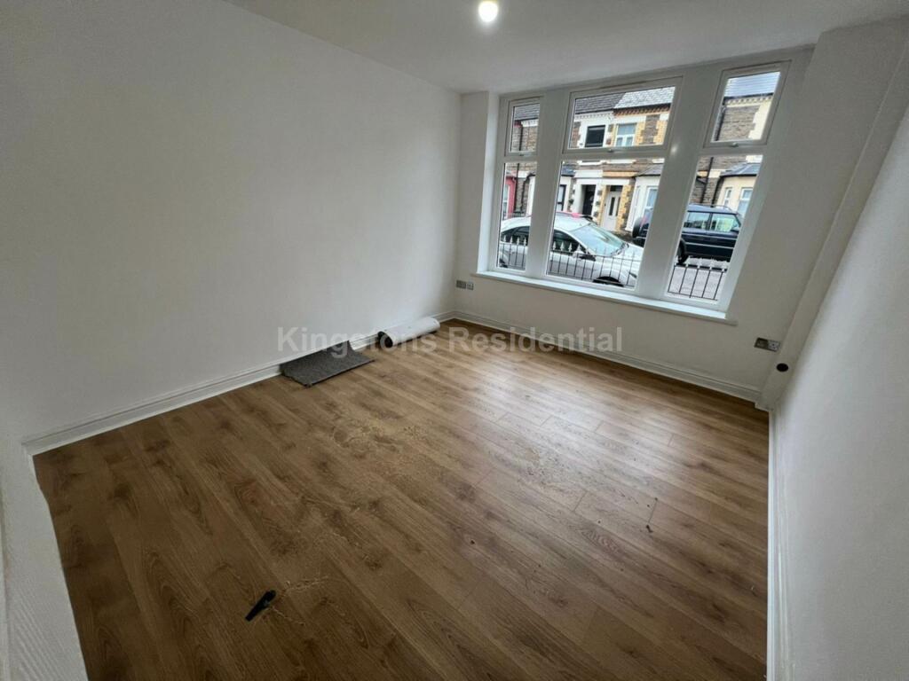 Additional property image - Modern 7 bedroom property in Angus Street