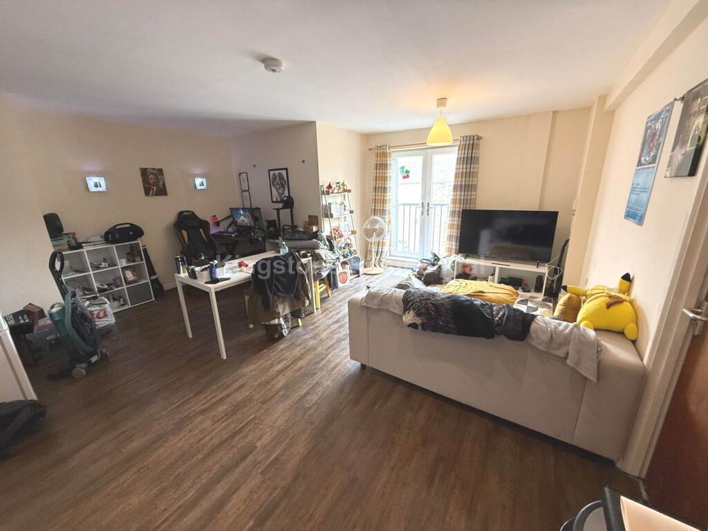 Main image of property: Miskin Street, Cathays, CF24 4AP