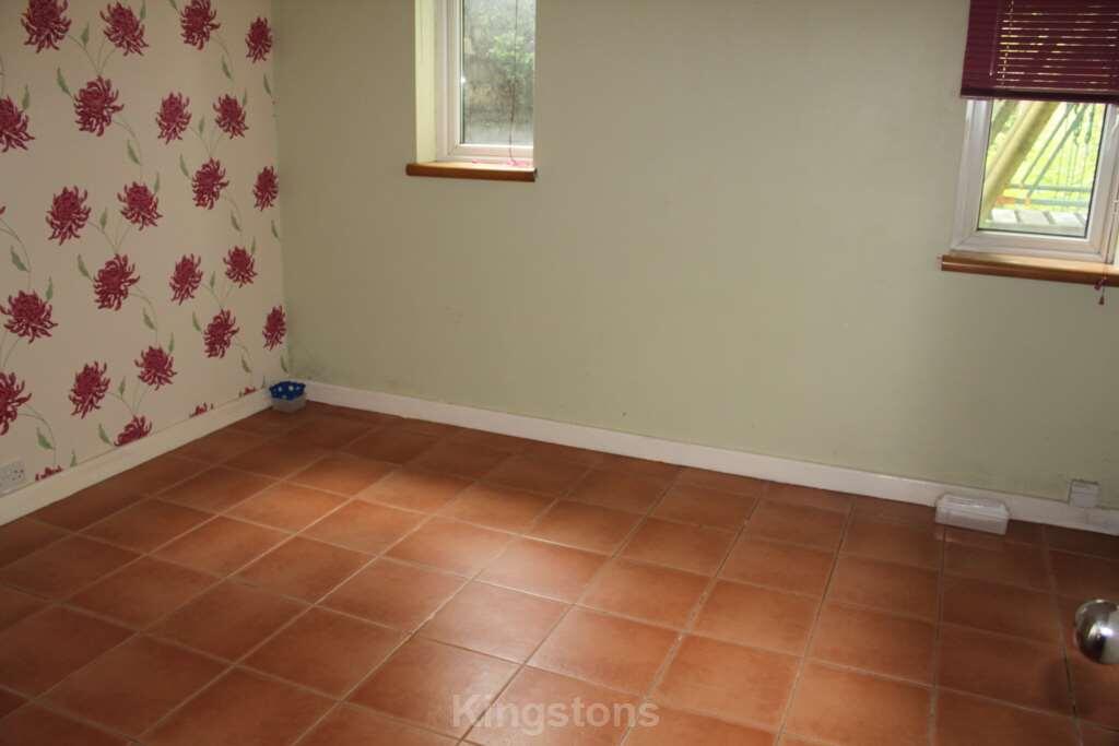 Additional property image - Eastgrove, Roath, CF24 3AE