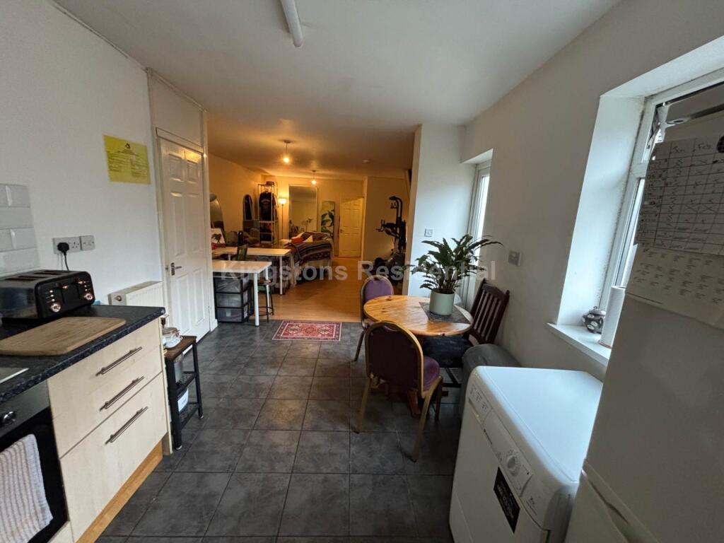 Main image of property: Crwys Road, Roath, Cardiff, CF24 4NF