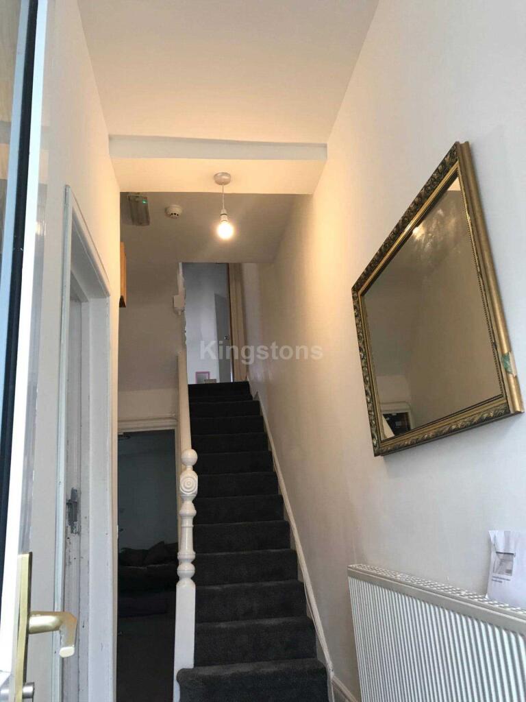 Main image of property: Miskin St, Cathays, CF24 4AR
