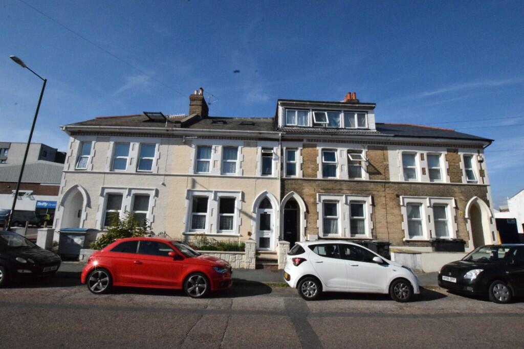 4 bedroom terraced house for sale in Southcote Road, Bournemouth, Dorset, BH1