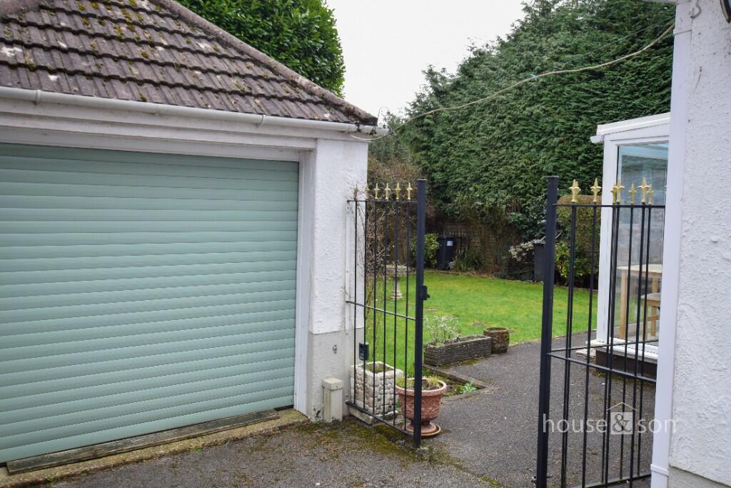Additional property image - Knole Gardens, Bournemouth, Dorset, BH1