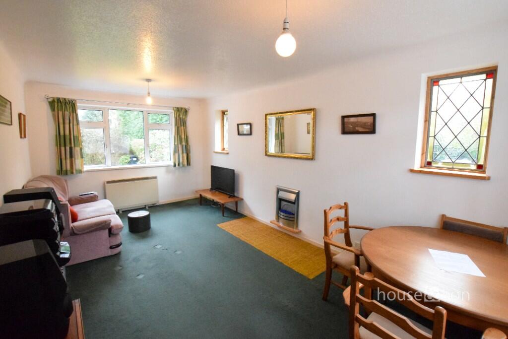 Additional property image - Knole Gardens, Bournemouth, Dorset, BH1