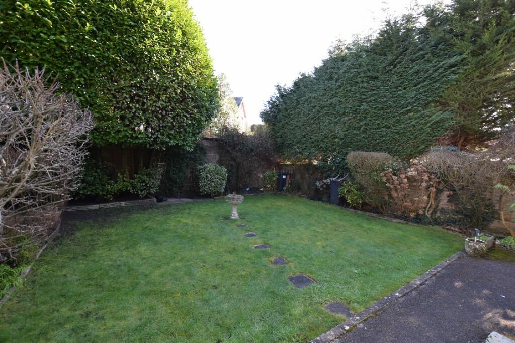 Additional property image - Knole Gardens, Bournemouth, Dorset, BH1