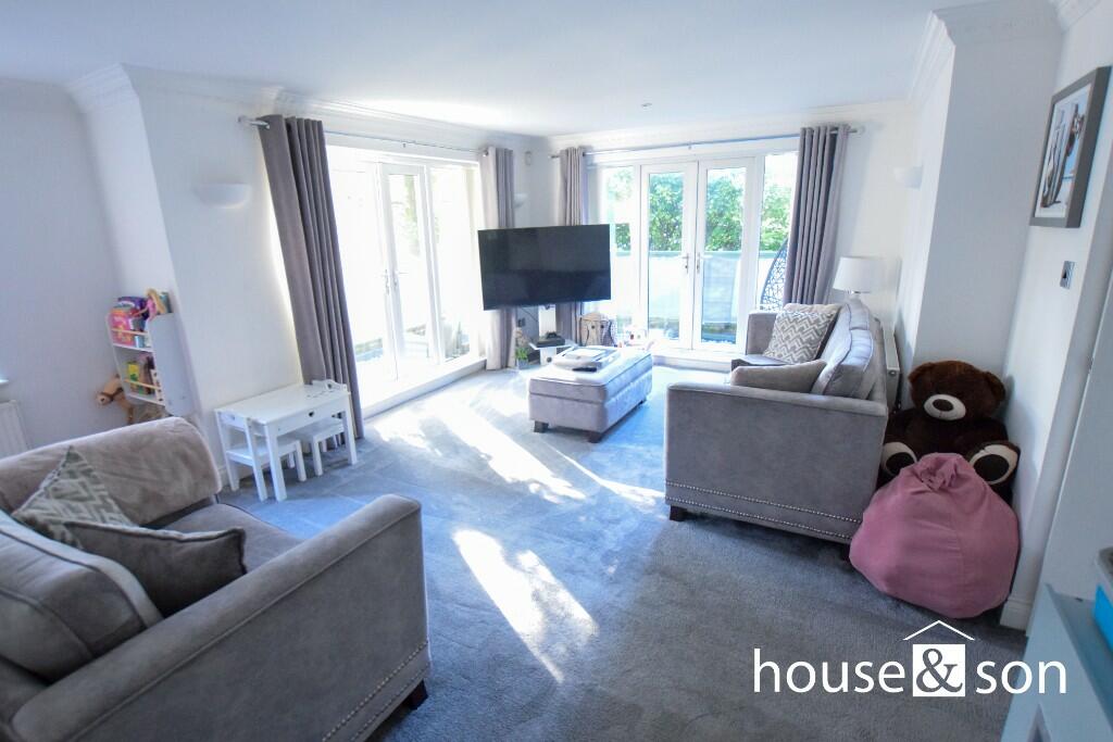 Additional property image - Embassy Court, 26 Gervis Road, East cliff, Bournemouth, Dorset, BH1