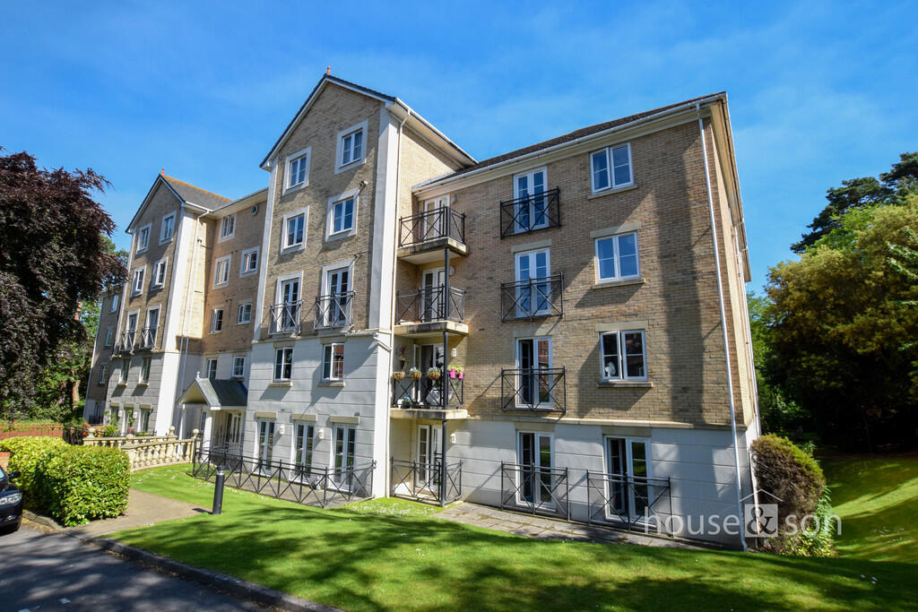Main image of property: Kensington Court, Knyveton Road, East Cliff, Bournemouth, BH1