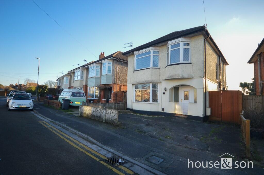 3 bedroom detached house for sale in Victoria Avenue, Bournemouth, Dorset, BH9