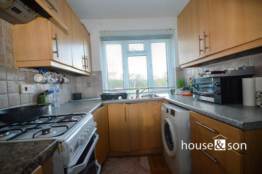 Additional property image - 40 Talbot Avenue, Bournemouth