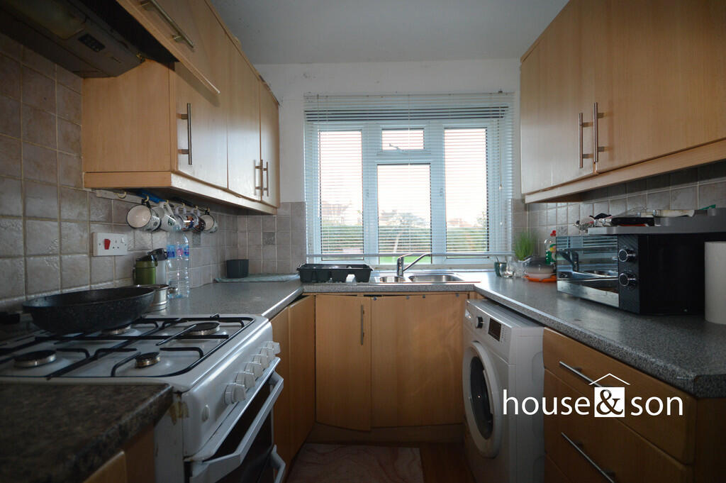 Additional property image - 40 Talbot Avenue, Bournemouth