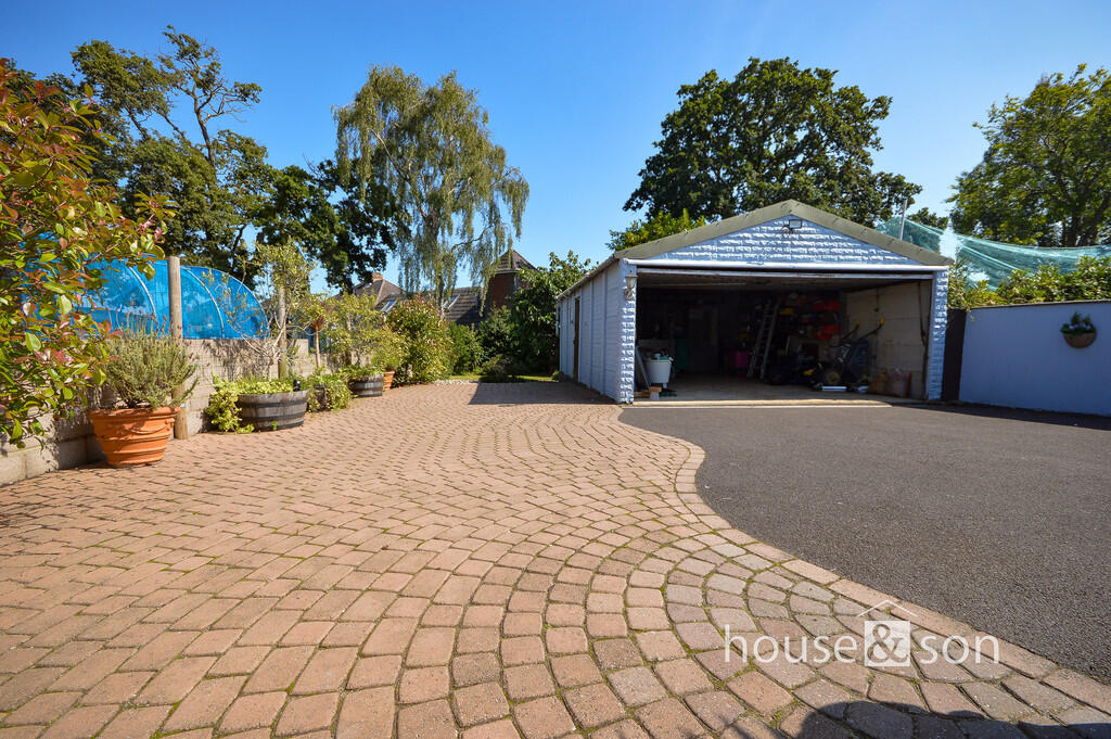 Additional property image - Manor Avenue, Poole