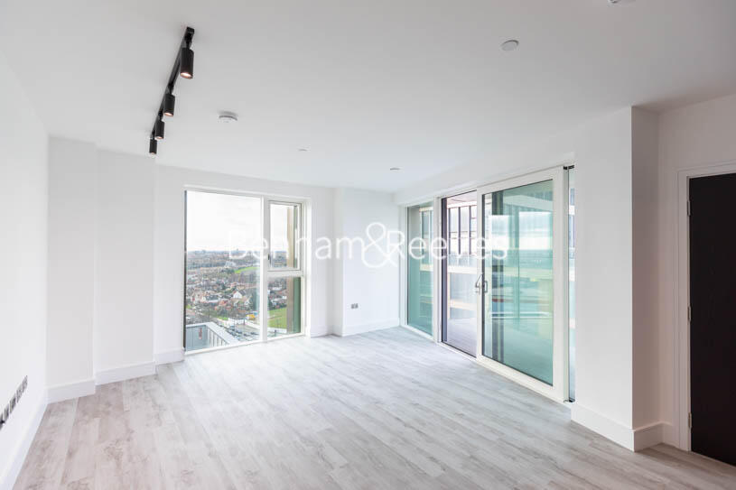 Main image of property: Portal Way, Acton, W3
