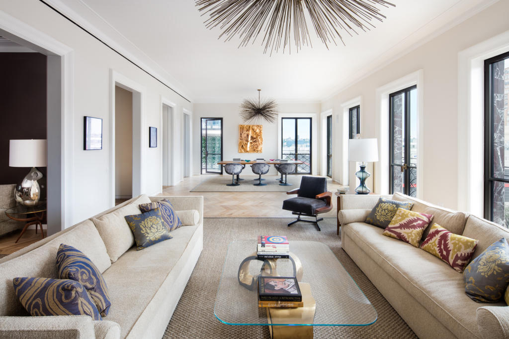 Apartment for sale in Manhattan, New York, USA