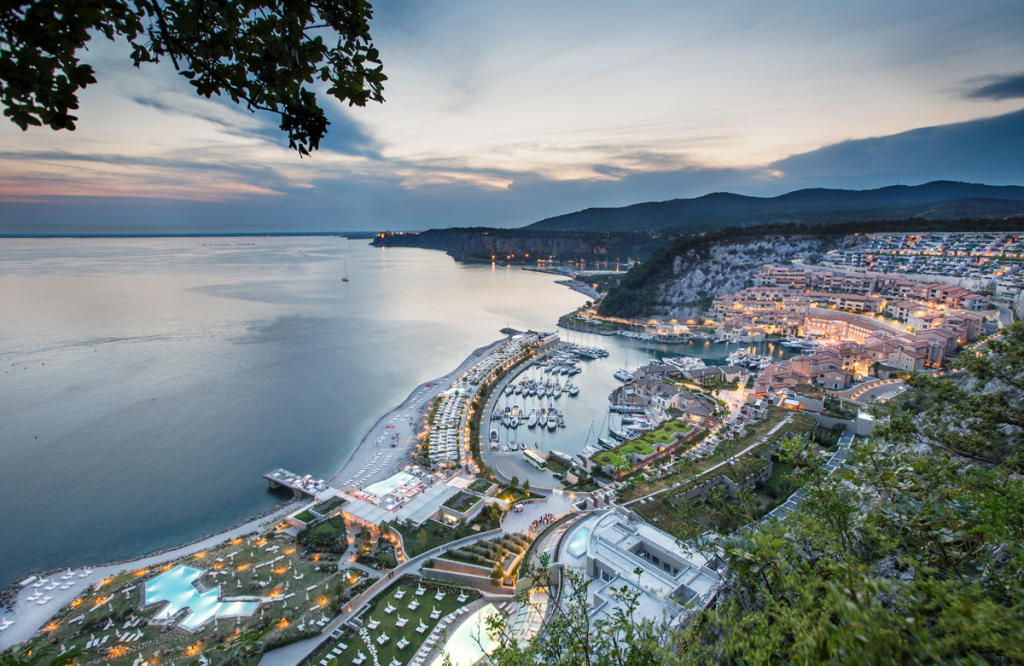 Studio flat for sale in Sistiana, DuinoAurisina, Italy