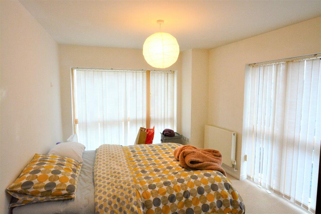 2 bedroom flat for rent in Regent Street, BN1