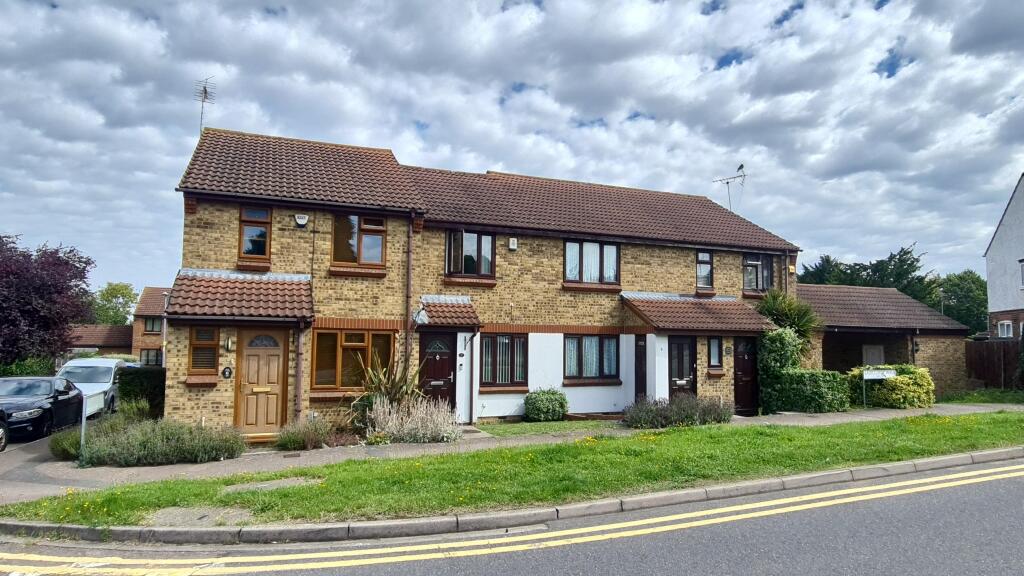 Main image of property: Laurelside Walk, Dunstable, LU5