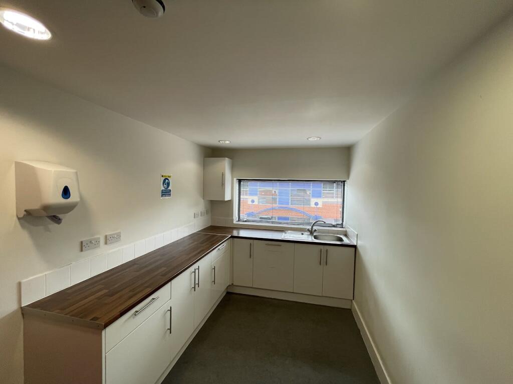 Additional property image - Unit F, The Courtyard, Hatfield Road, St. Albans, AL4 0LA
