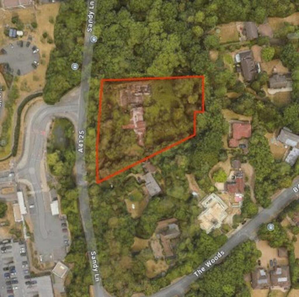 Main image of property: Knoll Oak, Sandy Lane, Northwood, HA6 3EZ