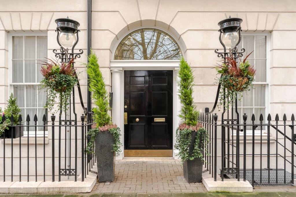 Main image of property: George Street, Marylebone, London, W1H
