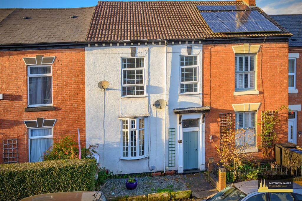 3 bedroom terraced house for sale in Clarendon Street, Earlsdon, Coventry, CV5