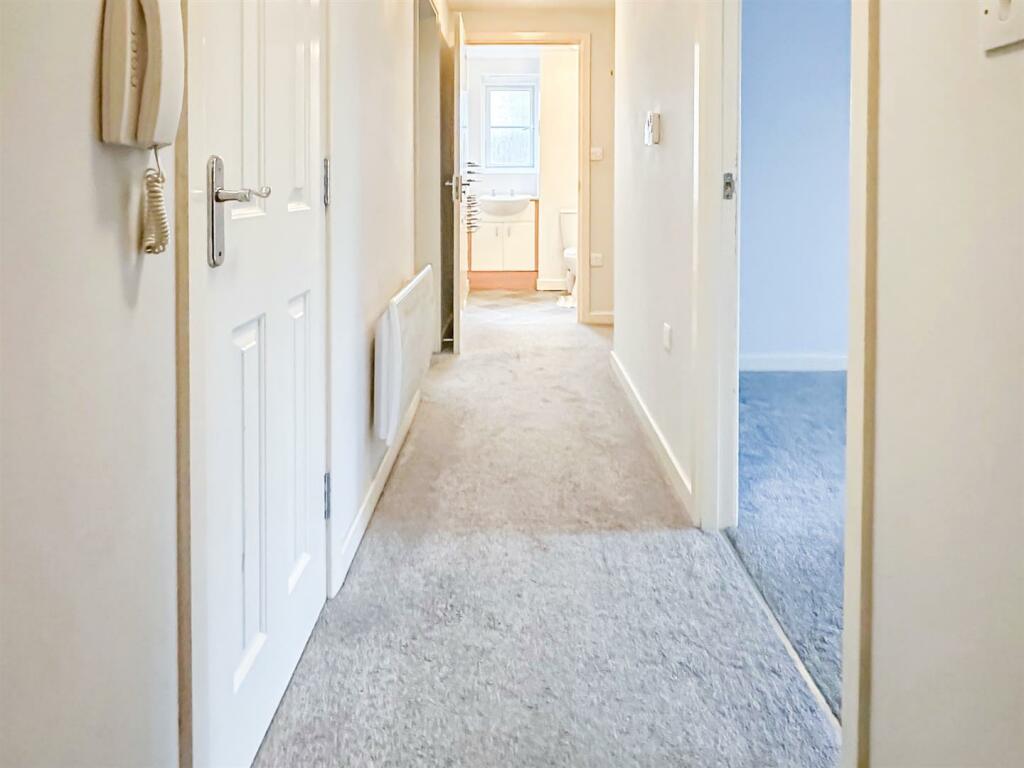 Additional property image - Joshua Close, Coventry  **VACANT & NO UPWARD CHAIN**