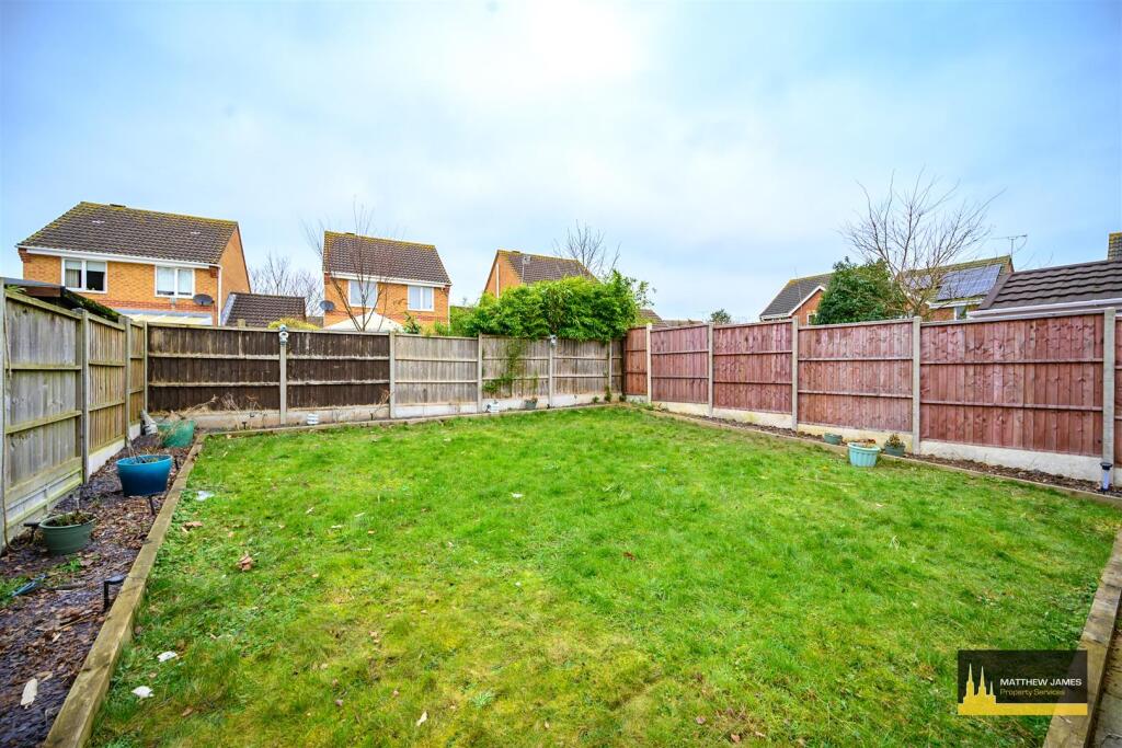 Additional property image - Larkin Grove, Walsgrave, Coventry * CUL-DE-SAC LOCATION *