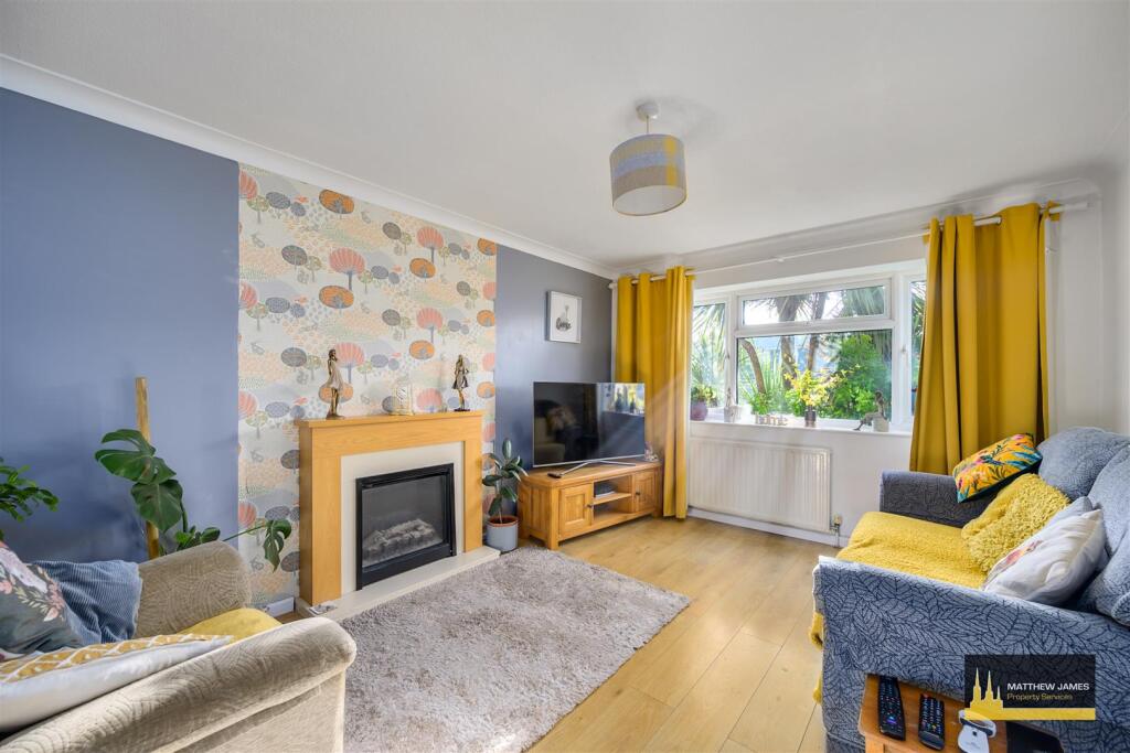 Additional property image - Ballingham Close, Tile Hill, COVENTRY  * FOUR / FIVE BEDROOMS *