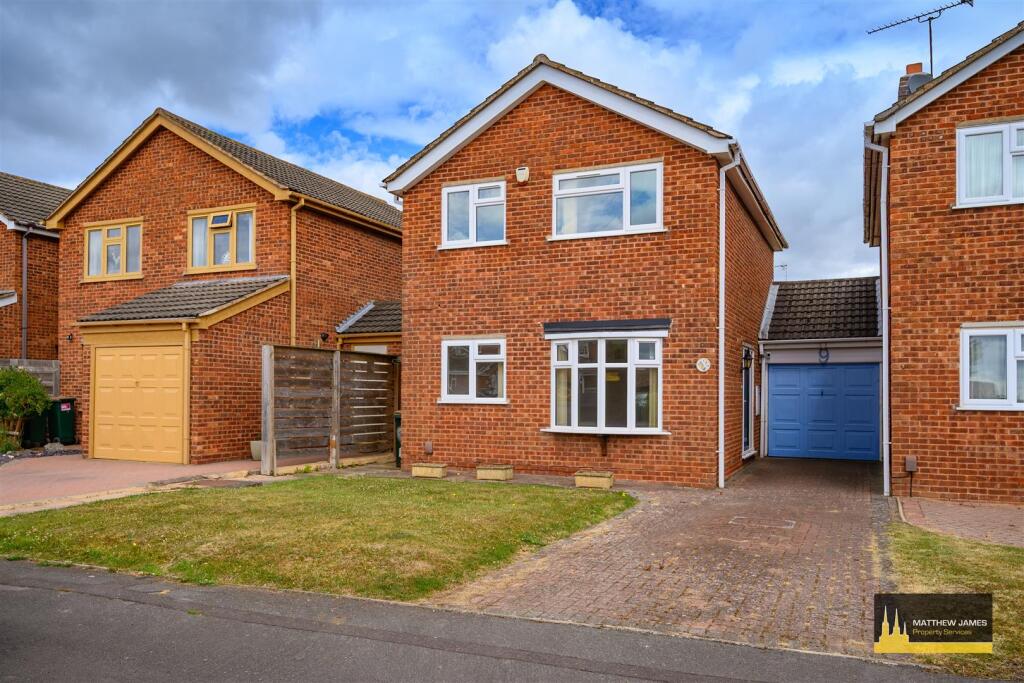 Main image of property: Norman Avenue, Walsgrave, Coventry * Vacant & No Chain *