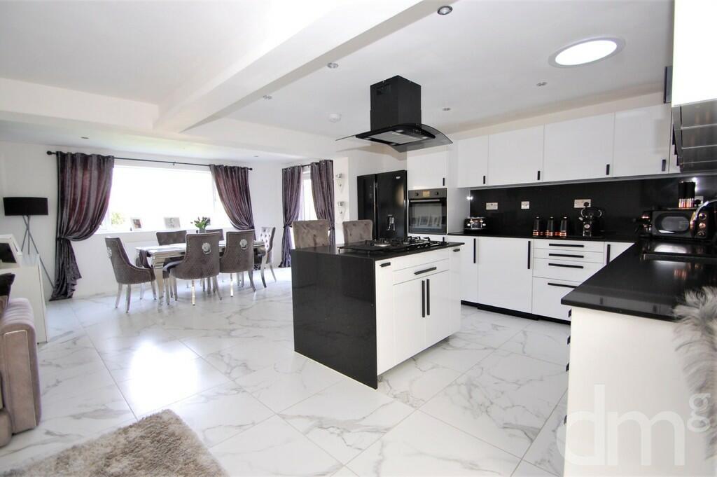 Additional property image - Stockhouse Close, Tolleshunt Knights