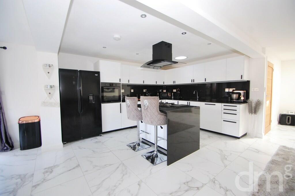 Additional property image - Stockhouse Close, Tolleshunt Knights