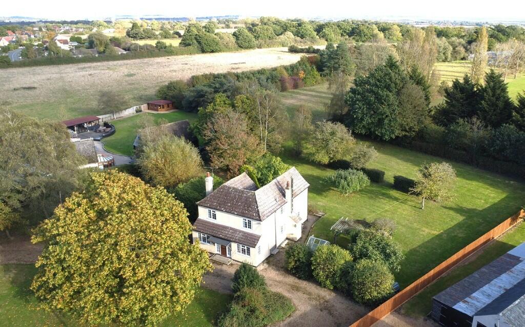 4 bedroom detached house for sale in Top Road, Tolleshunt Knights, CM9