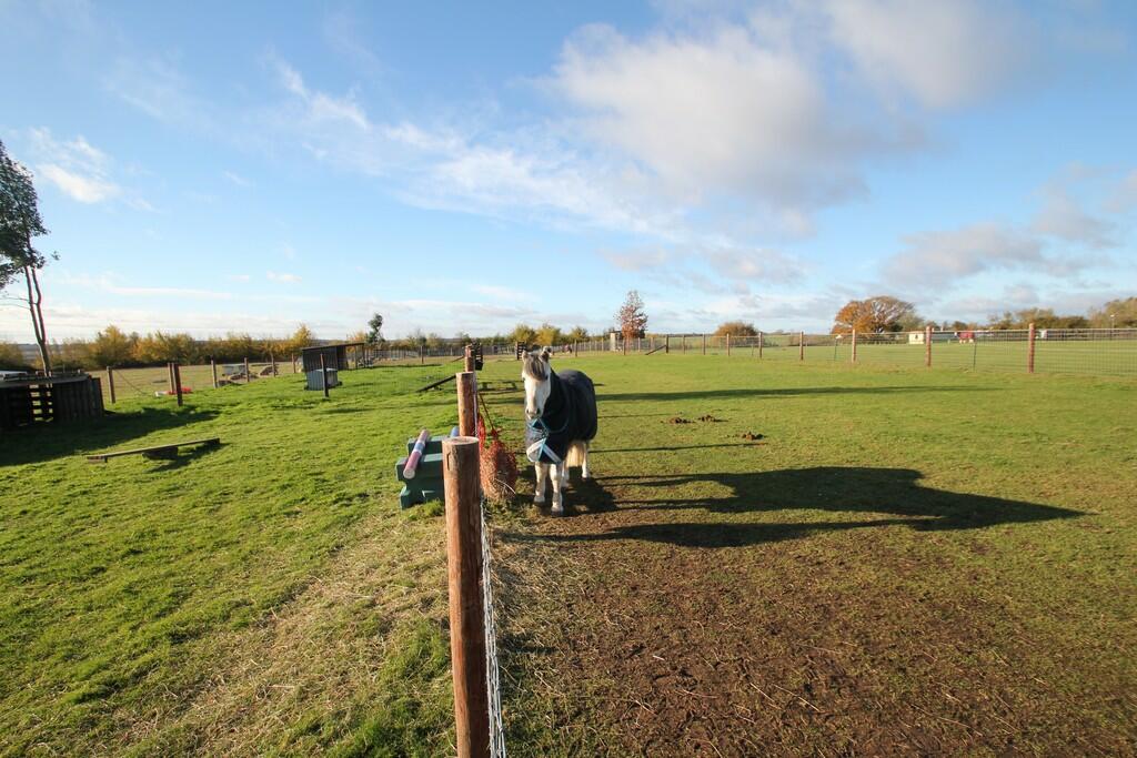 Additional property image - Layer Breton Hill, Layer Breton