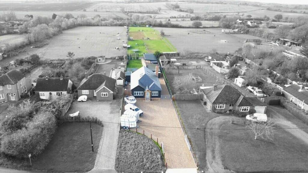 Additional property image - Layer Breton Hill, Layer Breton