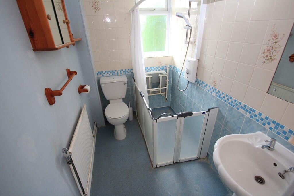 Additional property image - Globe Walk, Tiptree