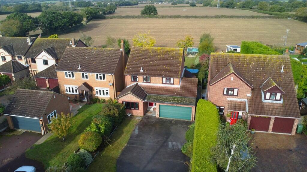 4 bedroom detached house for sale in Beckingham Street, Tolleshunt