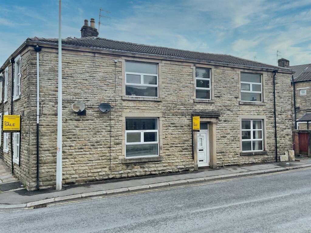 Additional property image - 2 Investment Flats, Watery Lane, Springvale, Darwen