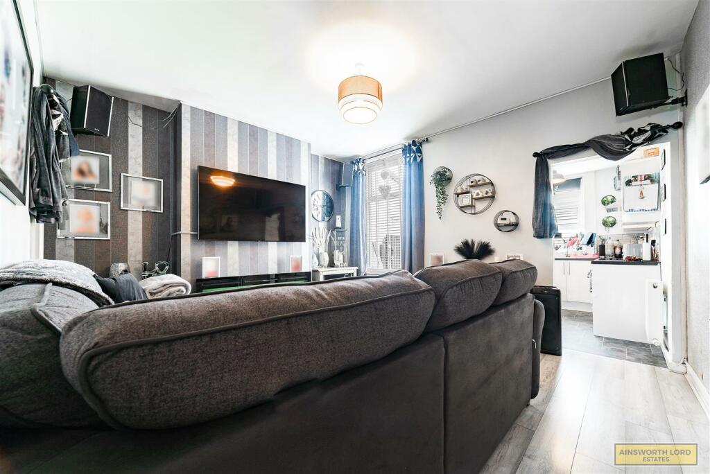 Additional property image - Snape Street, Darwen