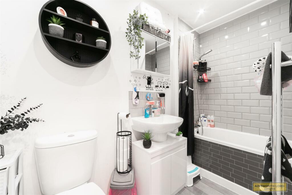 Additional property image - Snape Street, Darwen